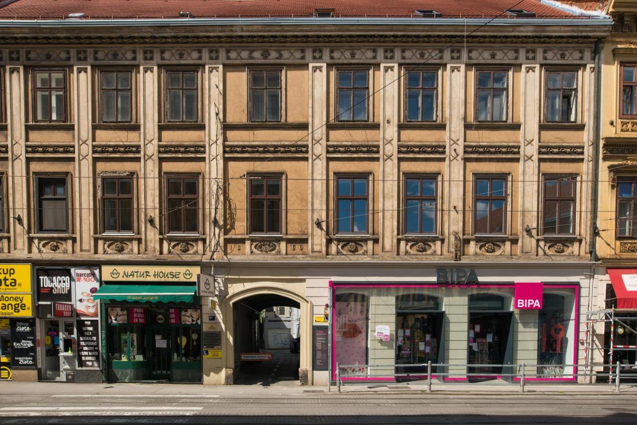 Smile&love Republic Center * Zagreb